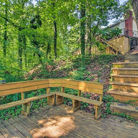 Spacious Georgia Getaway With Dock On Lake Lanier! Gainesville Exteriér fotografie