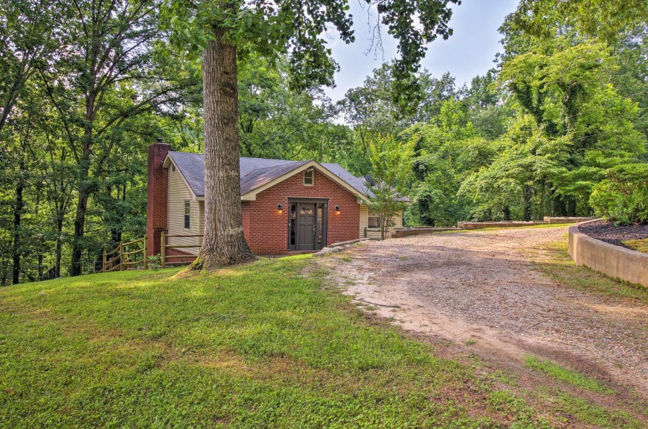 Spacious Georgia Getaway With Dock On Lake Lanier! Gainesville Exteriér fotografie